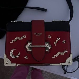 Women’s Prada Milano crossbody purse